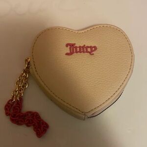 Juicy Couture Cream Heart Coin Pouch